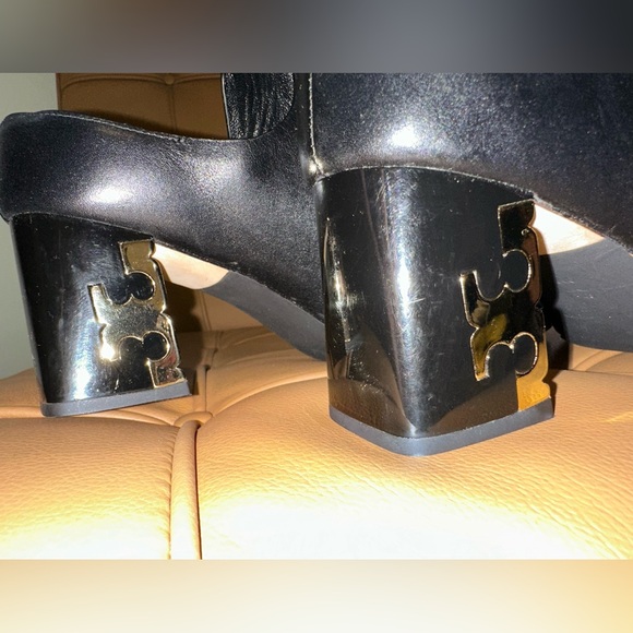 Tory Burch, Vintage Block Heel, Gold Logo, Open-toe Bootie, Sz 9, EEUC - Picture 11 of 12